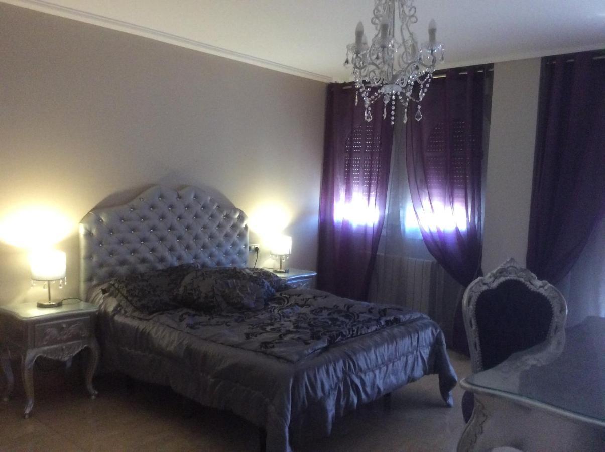 Hostal Mont Royal Alicante Luaran gambar