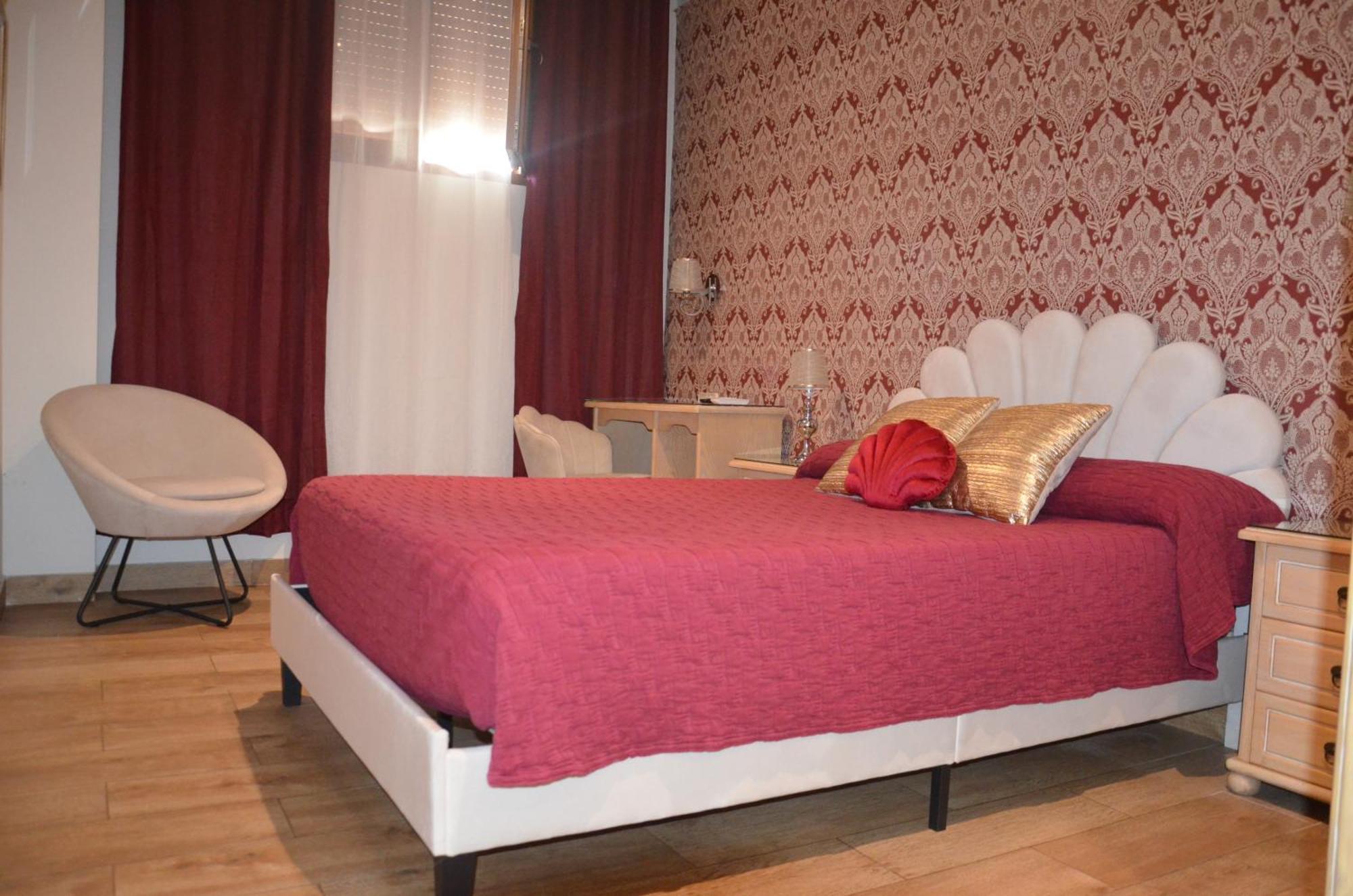 Hostal Mont Royal Alicante Luaran gambar
