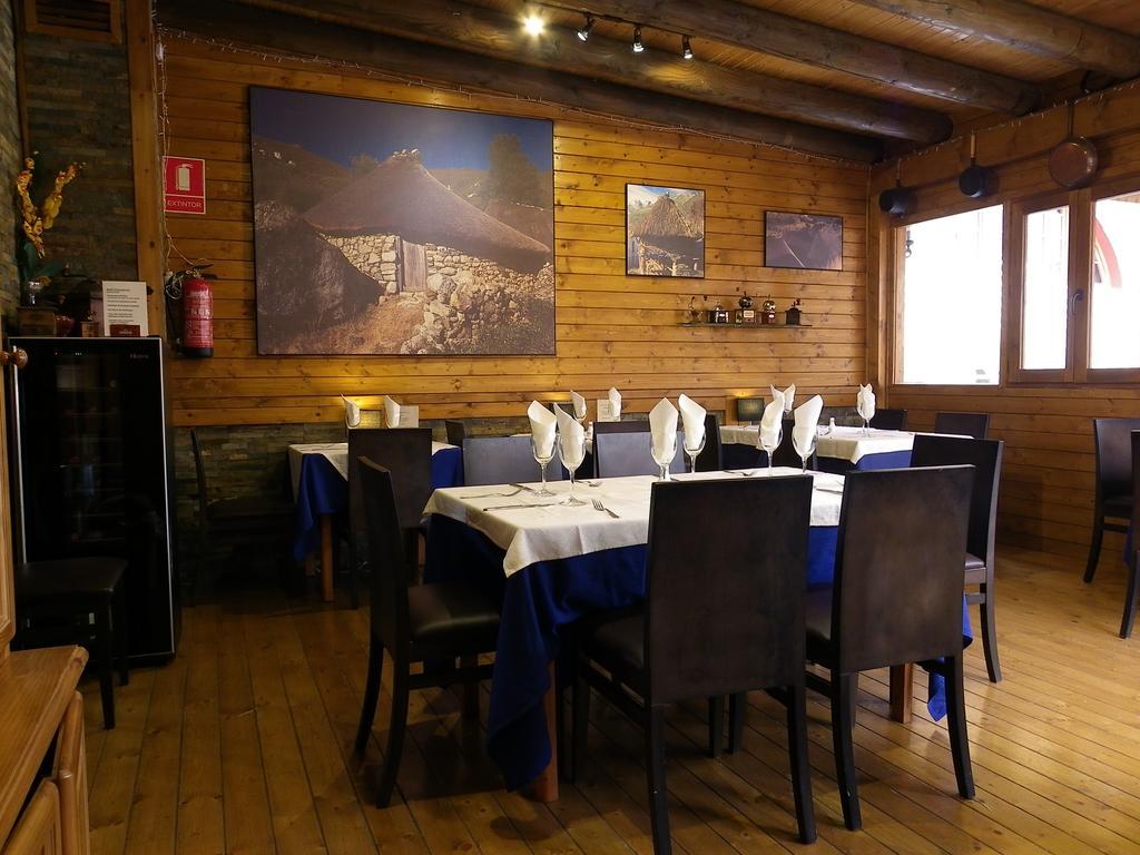 Hostal Mont Royal Alicante Luaran gambar