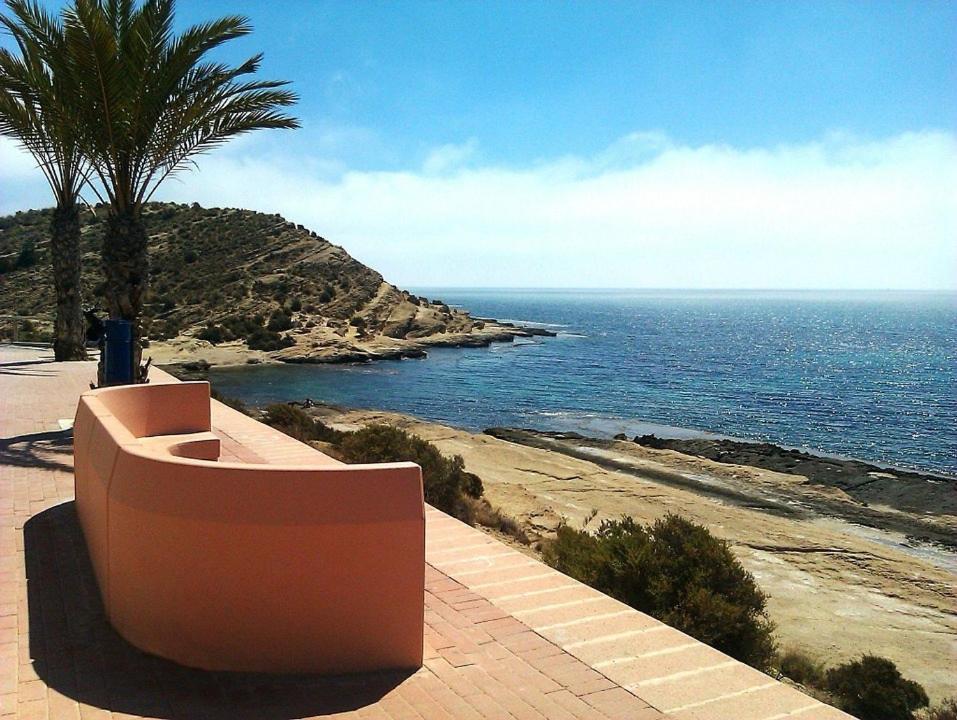 Hostal Mont Royal Alicante Luaran gambar
