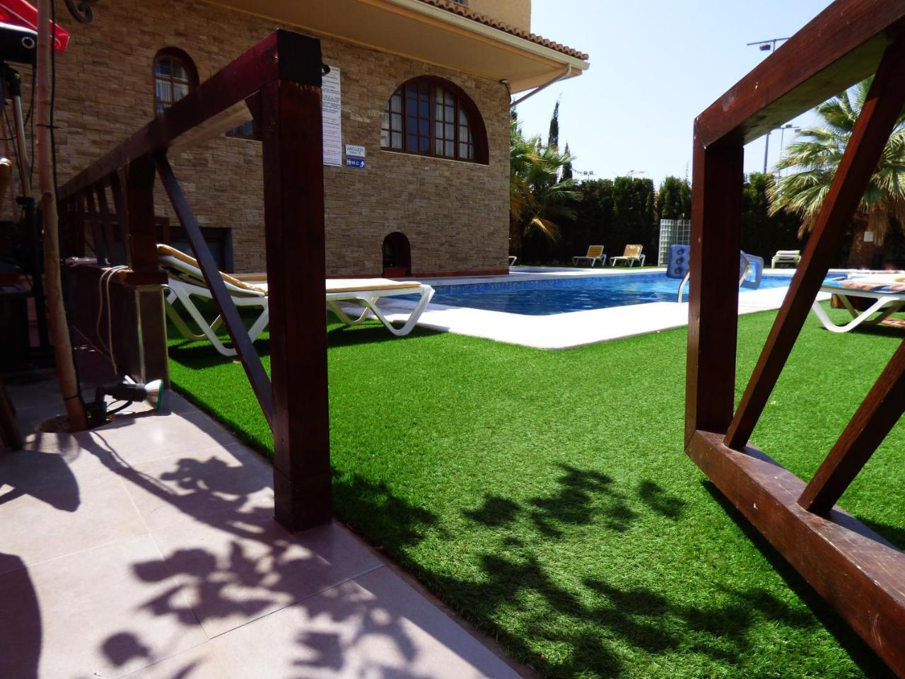 Hostal Mont Royal Alicante Luaran gambar